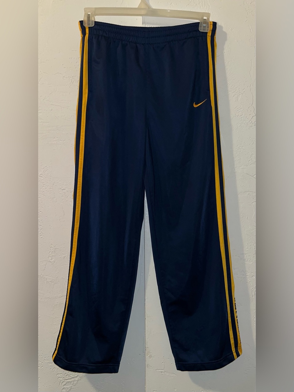 Boys Nike West Virginia Athletic Pants Navy Blue Size XL 20